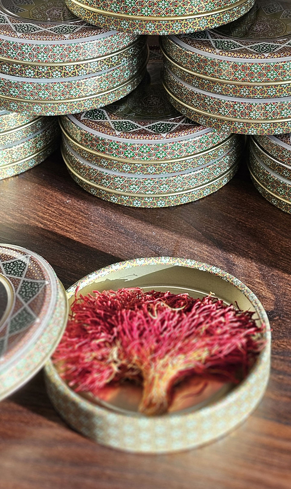 زعفران دسته دختر پیچ